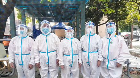 草莓视频网站誌願（yuàn）者，心（xīn）係居民，守“滬”小區